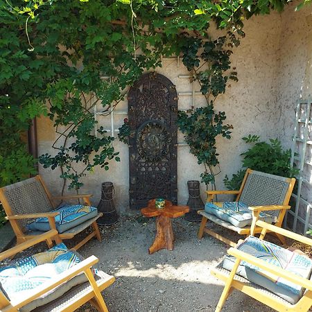 Bed and Breakfast Manoir De Malfarat Charlieu Exterior foto