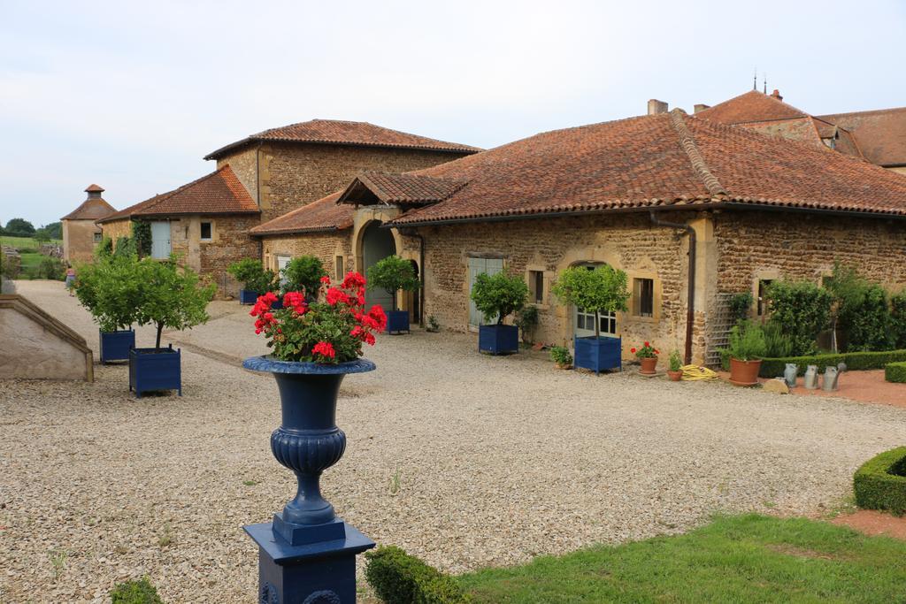 Bed and Breakfast Manoir De Malfarat Charlieu Exterior foto